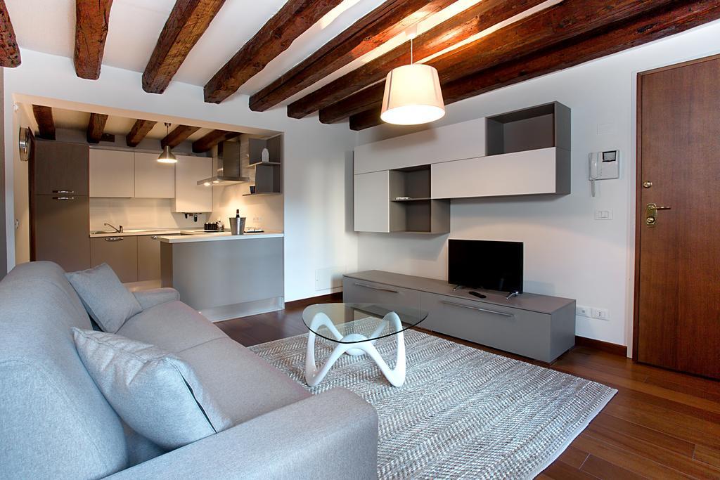 Good Wine Apartments เวนิส ห้อง รูปภาพ