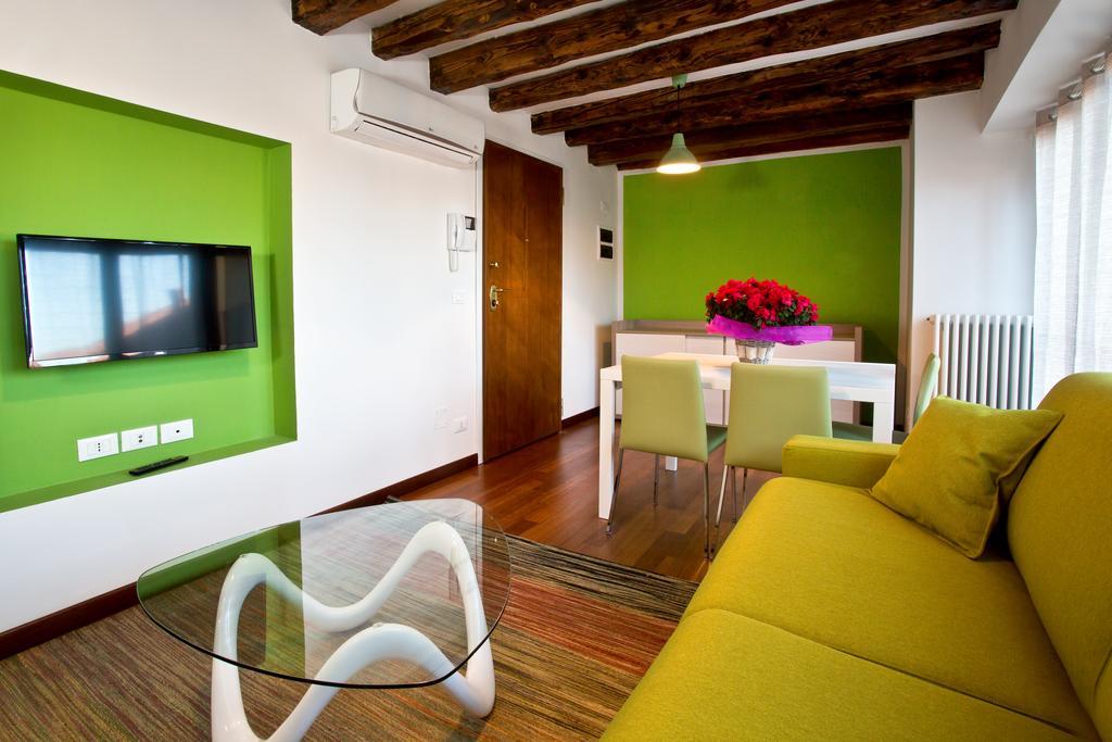 Good Wine Apartments เวนิส ห้อง รูปภาพ