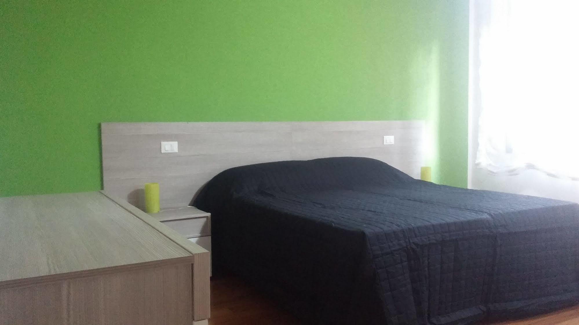 Good Wine Apartments เวนิส ภายนอก รูปภาพ